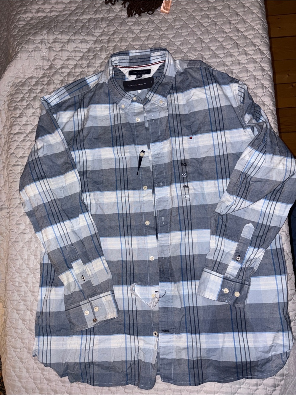 Tommy Hilfiger Men’s Gray and Light Blue Plaid Button-Down Shirt